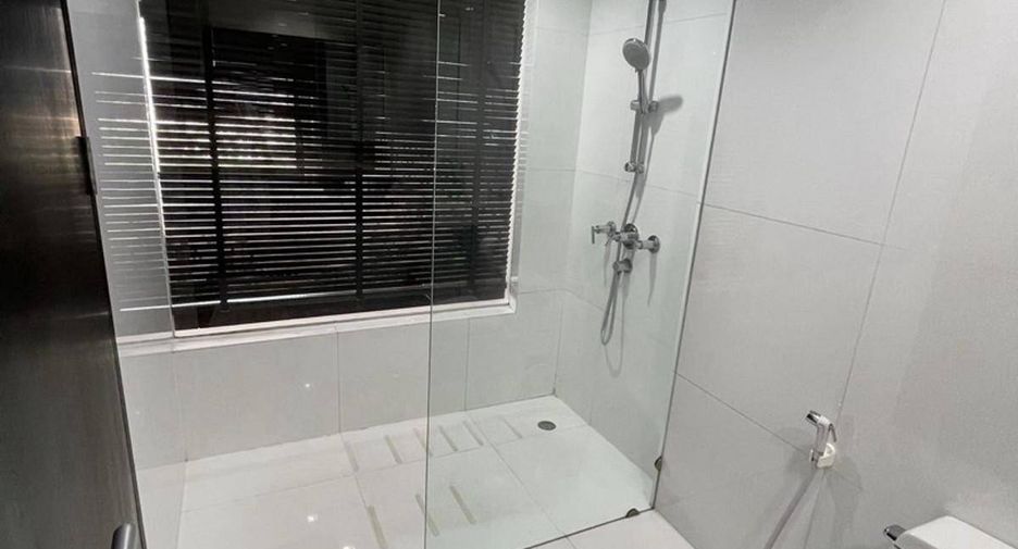 À vendre 2 chambres condo à Sathon, Bangkok