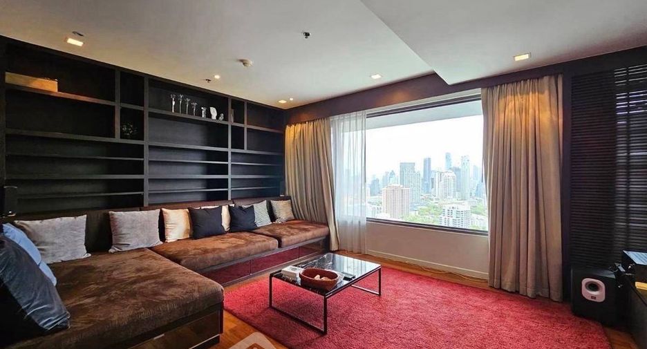 À vendre 2 chambres condo à Sathon, Bangkok