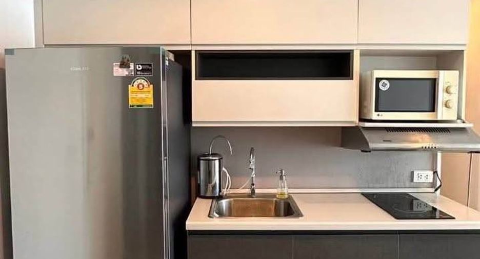 Аренда и продажа 2 спальни кондо в Тхон Бури, Бангкок