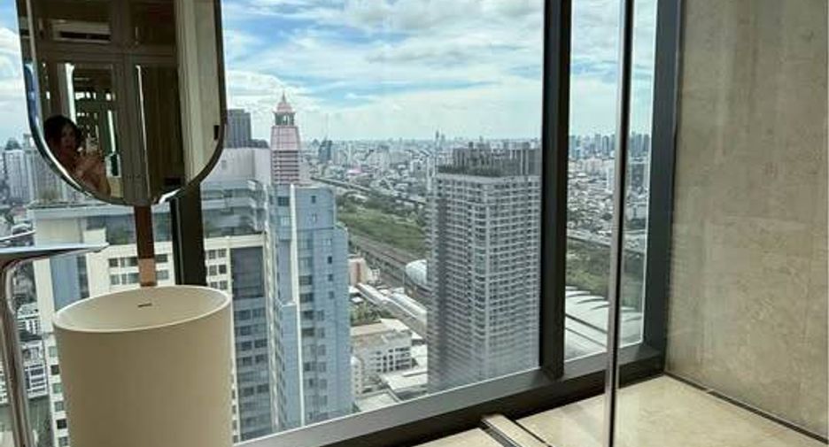 出租 和 出售 3 卧室 公寓 在 Watthana, 曼谷