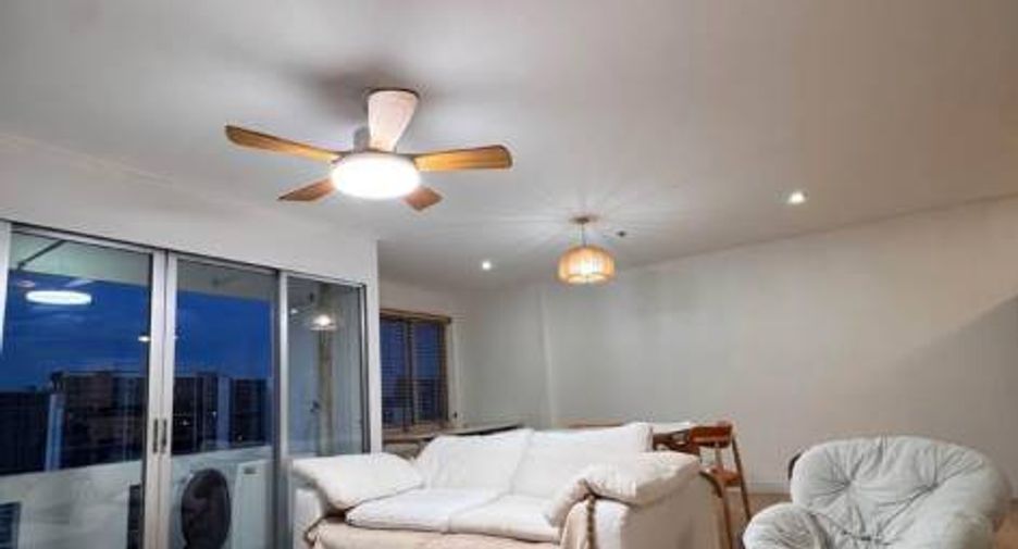 Продажа 1 кровать кондо в Банг Пхлат, Бангкок