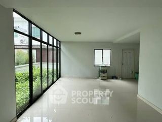 Продажа 3 спальни дом в Кхлонг Сам Ща, Бангкок
