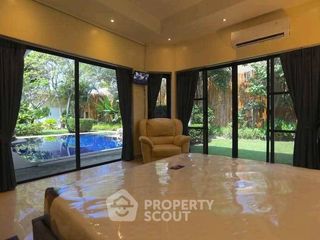 For rent そして for sale 3 ベッドルーム house in Bang Lamung, Chonburi