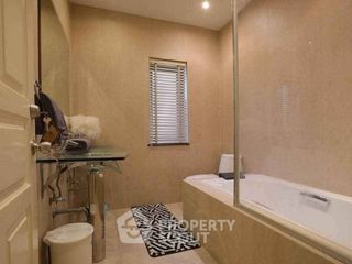 For rent そして for sale 3 ベッドルーム house in Bang Lamung, Chonburi