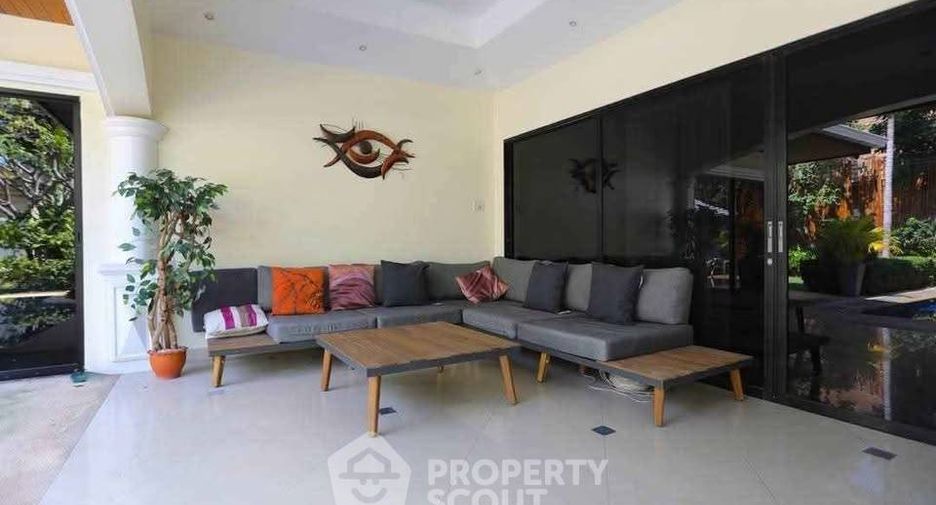 For rent そして for sale 3 ベッドルーム house in Jomtien, Pattaya