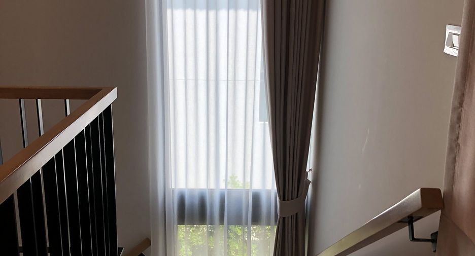 For sale 3 ベッドルーム house in Bang Sao Thong, Samut Prakan