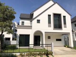 For sale 3 ベッドルーム house in Bang Sao Thong, Samut Prakan