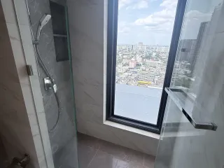 Продажа 2 спальни кондо в Чатучак, Бангкок