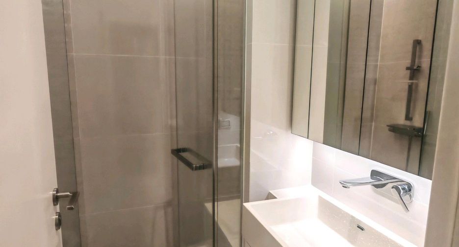 For rent 2 bedrooms condo in Chatuchak, Bangkok