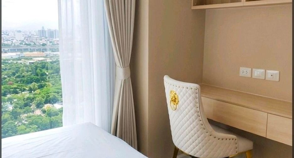 For rent 2 bedrooms condo in Chatuchak, Bangkok