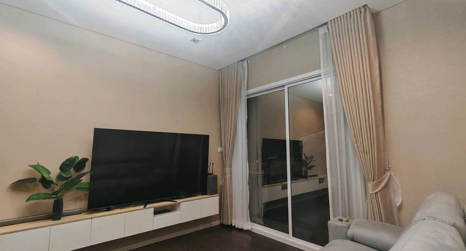 For rent 2 bedrooms condo in Chatuchak, Bangkok