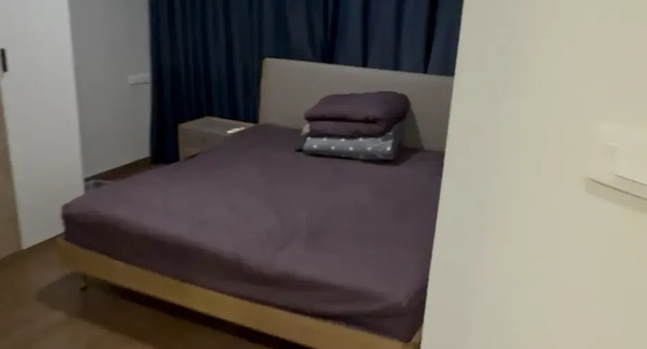 Wohnung zur Miete mit 2 Zimmer in Huai Khwang, Bangkok