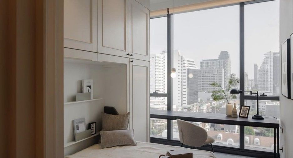 For sale 2 ベッドルーム condo in Watthana, Bangkok