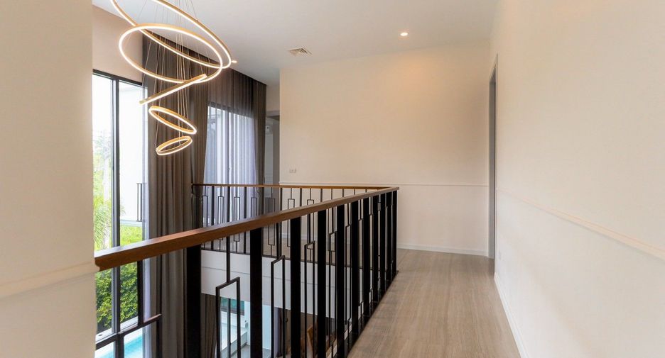 Villa en alquiler de 4 habitaciones en Mueang Chiang Mai, Chiang Mai