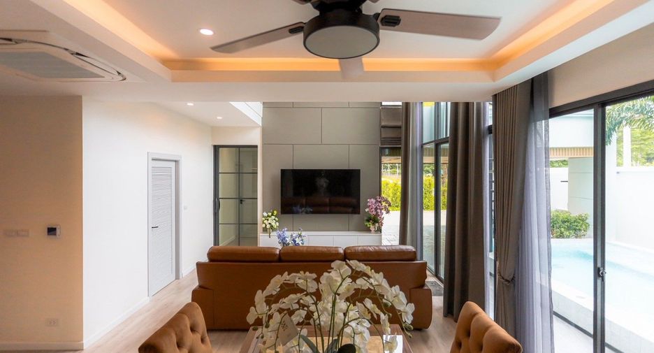 Villa en alquiler de 4 habitaciones en Mueang Chiang Mai, Chiang Mai