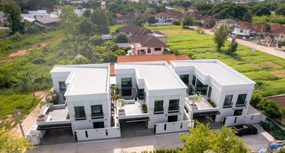 Casa en venta de 4 habitaciones en Mueang Chiang Mai, Chiang Mai