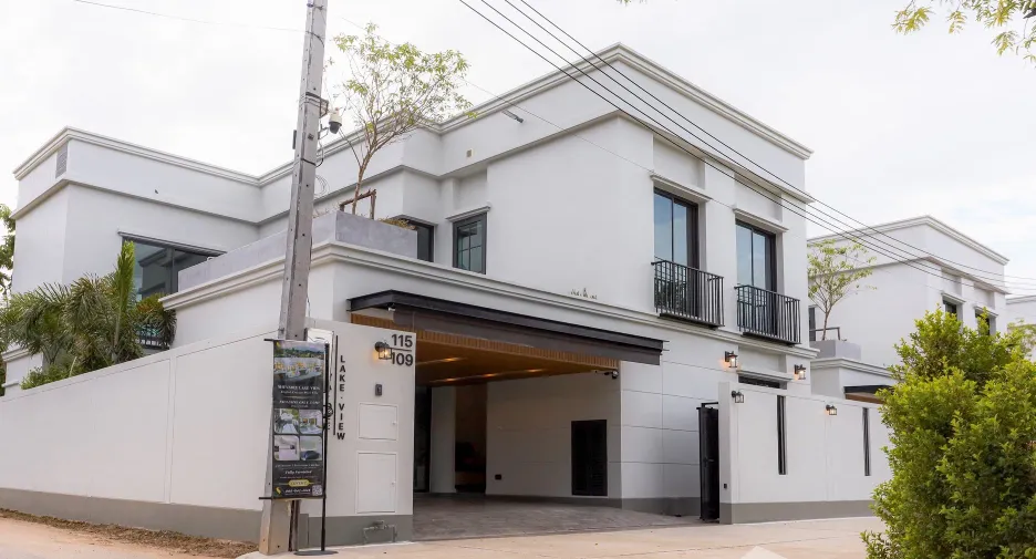 Casa en venta de 4 habitaciones en Mueang Chiang Mai, Chiang Mai