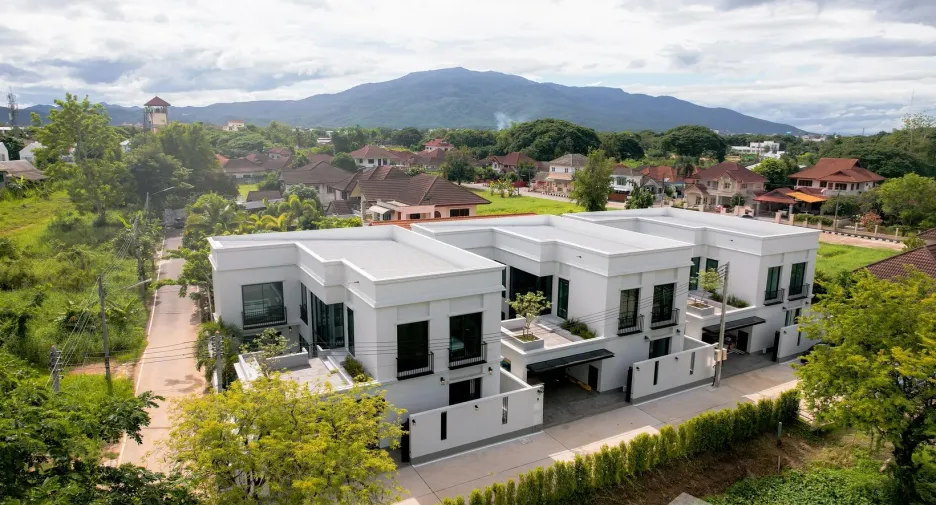Casa en venta de 4 habitaciones en Mueang Chiang Mai, Chiang Mai