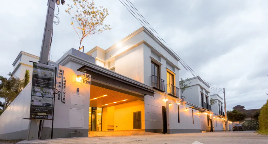 Casa en venta de 4 habitaciones en Mueang Chiang Mai, Chiang Mai