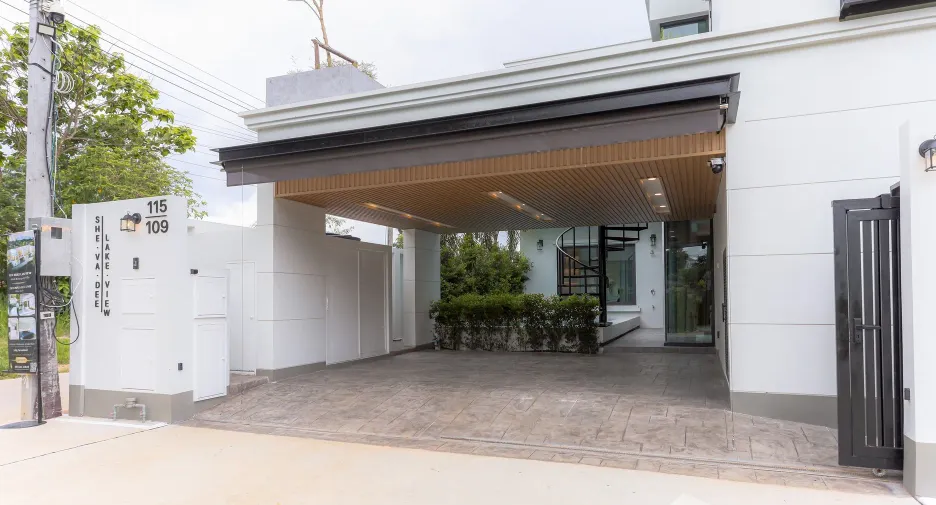 Casa en venta de 4 habitaciones en Mueang Chiang Mai, Chiang Mai