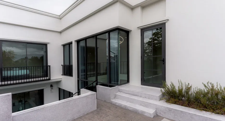 Casa en venta de 4 habitaciones en Mueang Chiang Mai, Chiang Mai