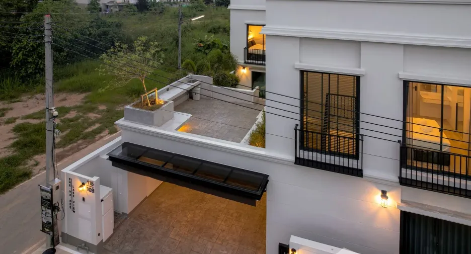 Casa en venta de 4 habitaciones en Mueang Chiang Mai, Chiang Mai
