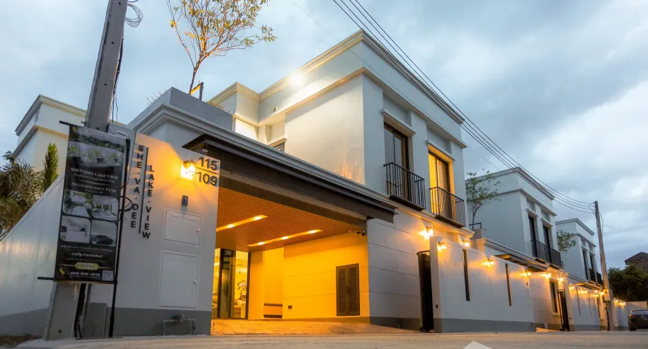Casa en venta de 4 habitaciones en Mueang Chiang Mai, Chiang Mai