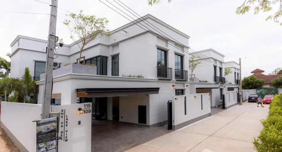 Casa en venta de 4 habitaciones en Mueang Chiang Mai, Chiang Mai
