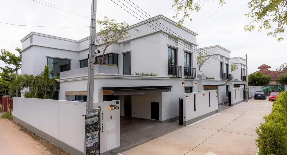 Casa en venta de 4 habitaciones en Mueang Chiang Mai, Chiang Mai