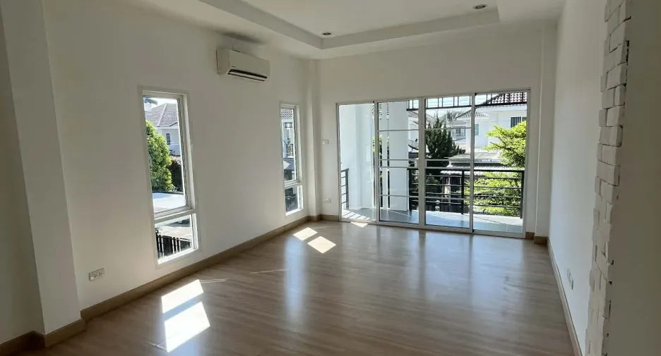 For sale 3 ベッドルーム house in Mae Rim, Chiang Mai