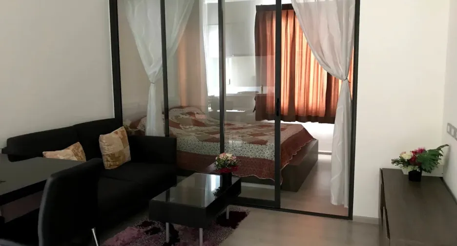 For rent 1 bed condo in Huai Khwang, Bangkok