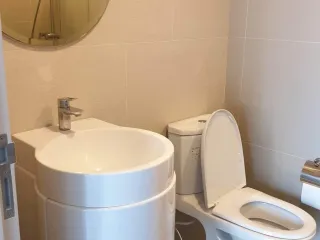 Аренда 1 кровать кондо в Хуаи Кхщанг, Бангкок