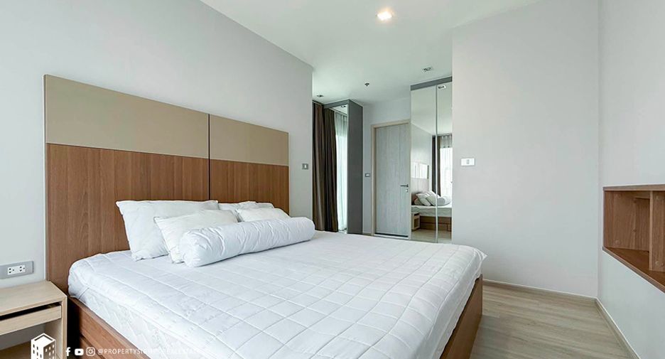 For rent 2 bedrooms condo in Khlong Toei, Bangkok
