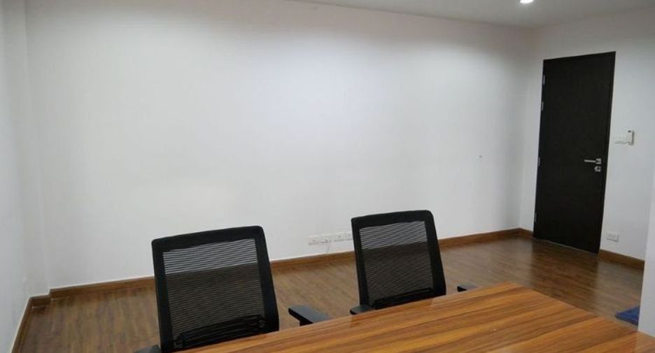 Büro zum Kauf in Bueng Kum, Bangkok
