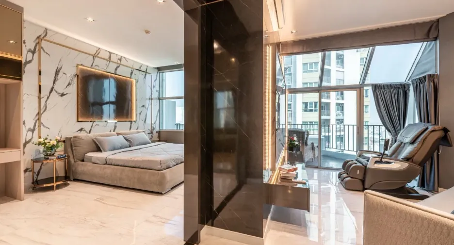 À vendre 2 chambres condo à Huai Khwang, Bangkok