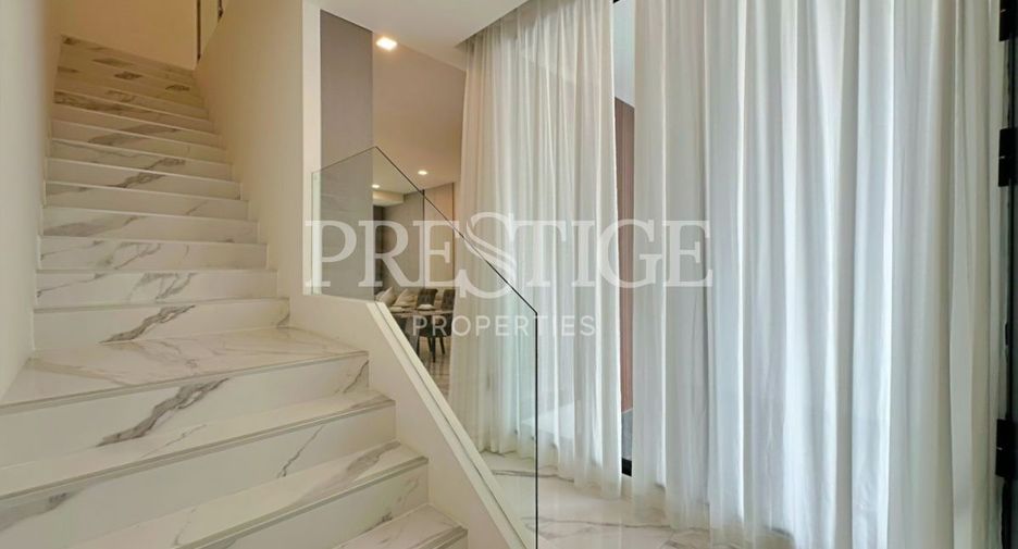 For rent 4 ベッドルーム house in Bang Lamung, Chonburi