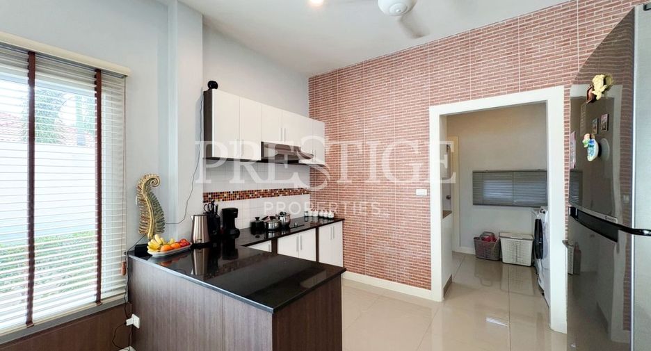 Haus zum Kauf mit 3 Zimmer in Huay Yai, Pattaya