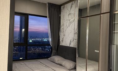 Condo en alquiler de 2 habitaciones en Watthana, Bangkok