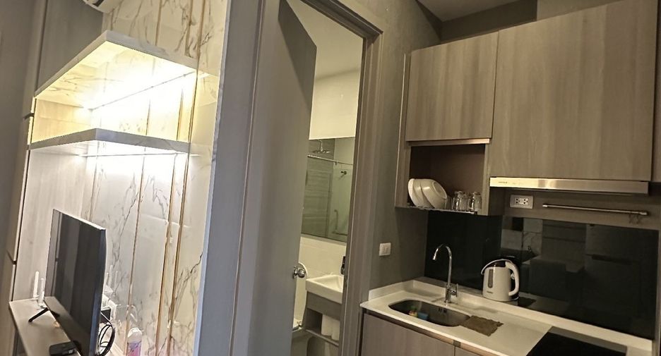 Condo en alquiler de 2 habitaciones en Watthana, Bangkok