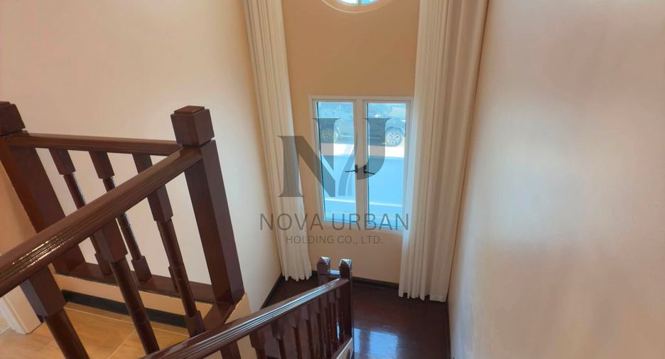 Haus zum Kauf mit 4 Zimmer in Jomtien, Pattaya