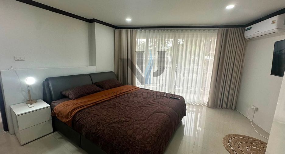 For rent 2 bedrooms condo in Bang Lamung, Chonburi