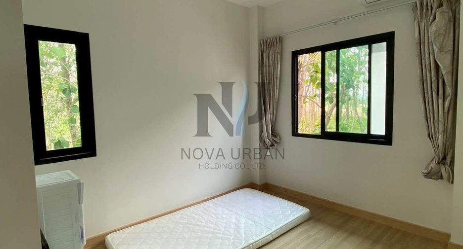 Haus zum Kauf mit 4 Zimmer in Bang Lamung, Chonburi