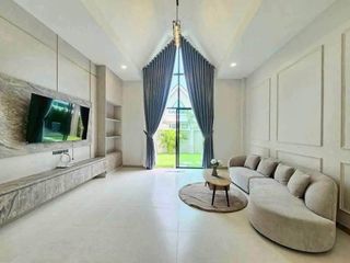 For sale 3 bedrooms villa in Bang Lamung, Chonburi