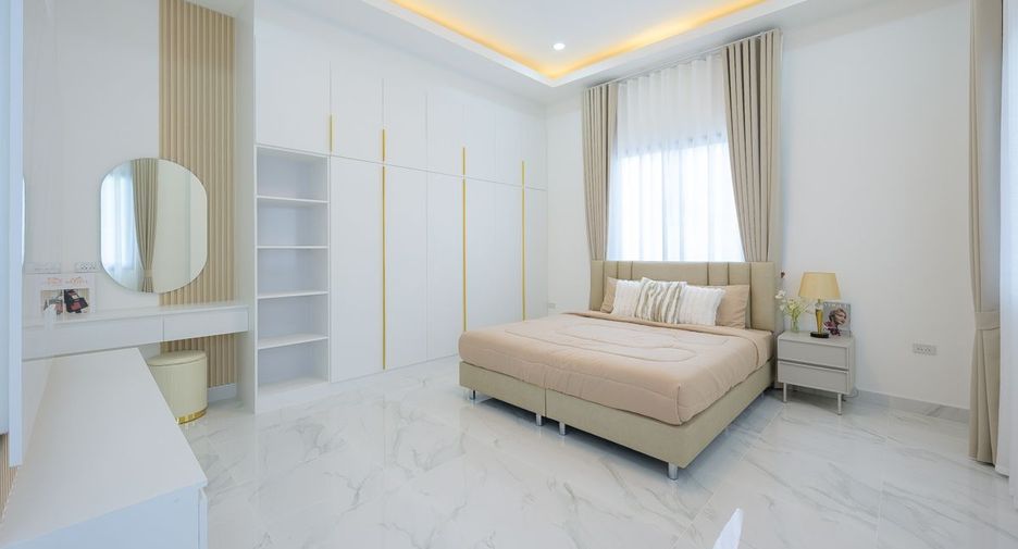 For sale 3 bedrooms house in Bang Lamung, Chonburi