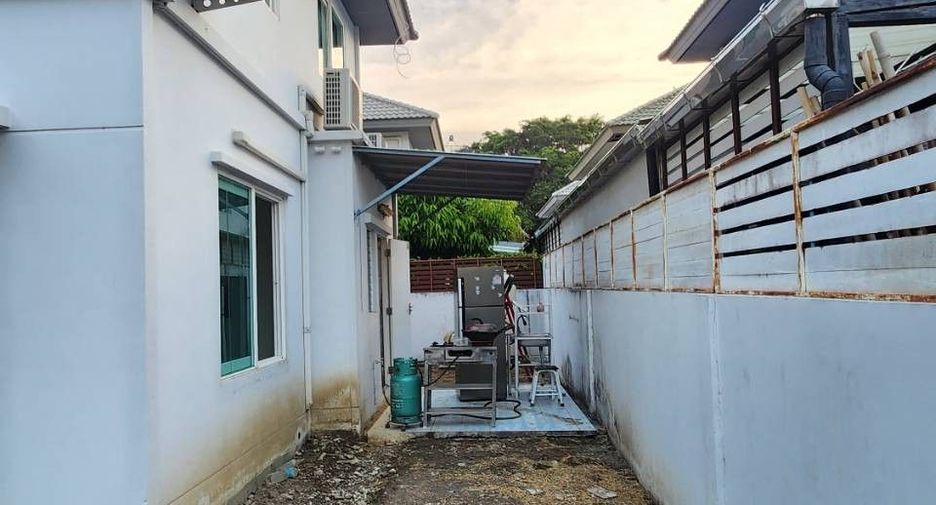 ขาย และ ให้เช่า 3 ห้องนอน บ้านเดี่ยว ใน บางขุนเทียน, กรุงเทพฯ