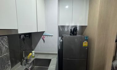 出售 和 出租 1 卧室 公寓 在 Watthana, 曼谷