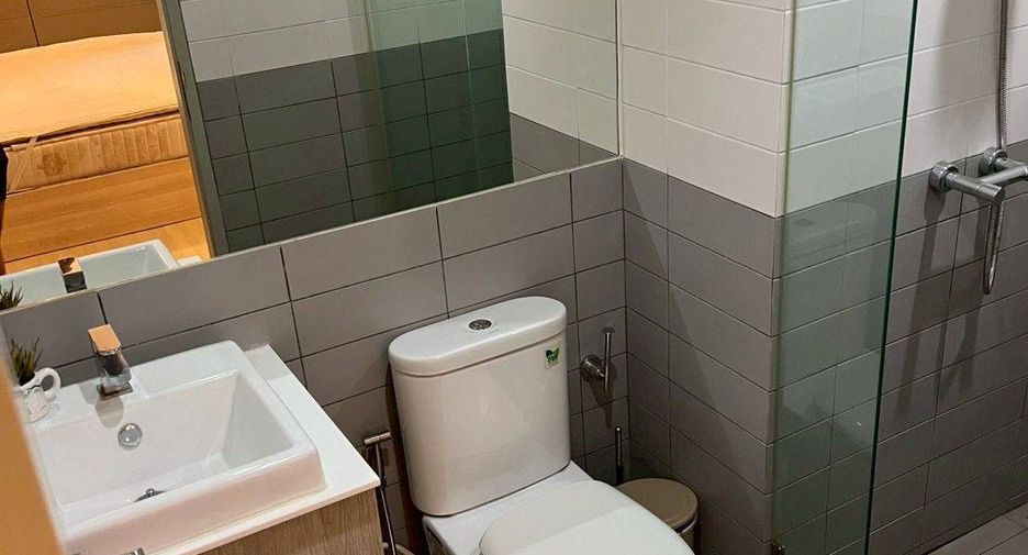 For sale 1 bed condo in Huai Khwang, Bangkok