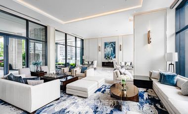 For sale 2 bedrooms condo in Khlong Toei, Bangkok