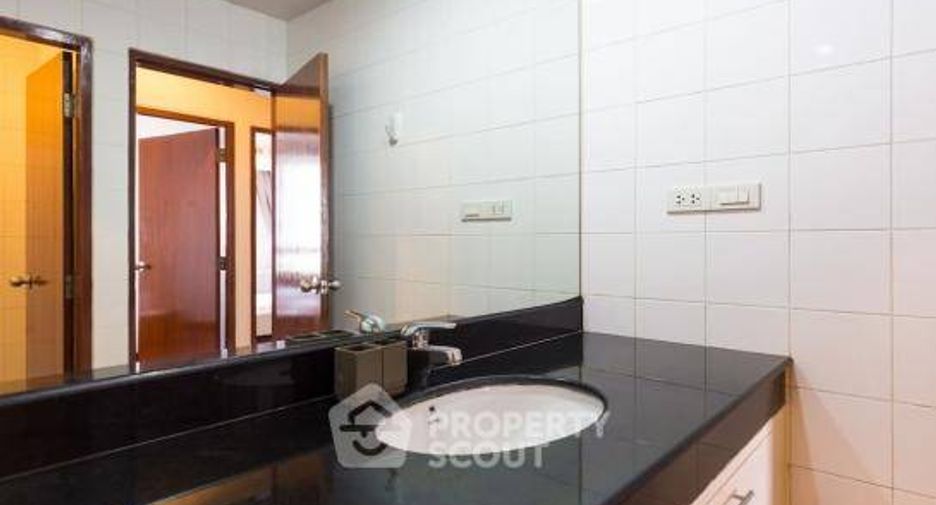 For rent 2 ベッドルーム condo in Chatuchak, Bangkok