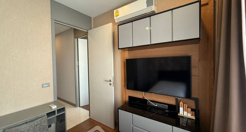 Condo en alquiler de 2 habitaciones en Bang Rak, Bangkok